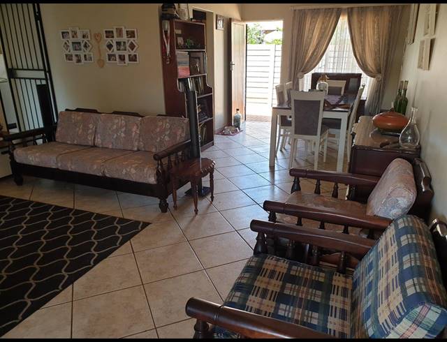 3 BEDROOM TOWNHOUSE SOLD IN ANNLIN